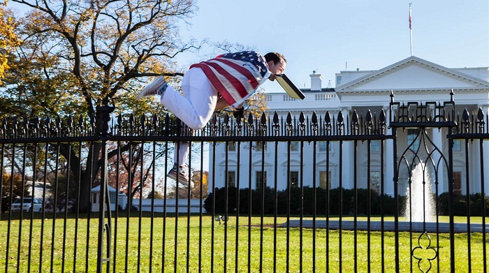 White House fence to get taller to deter jumpers